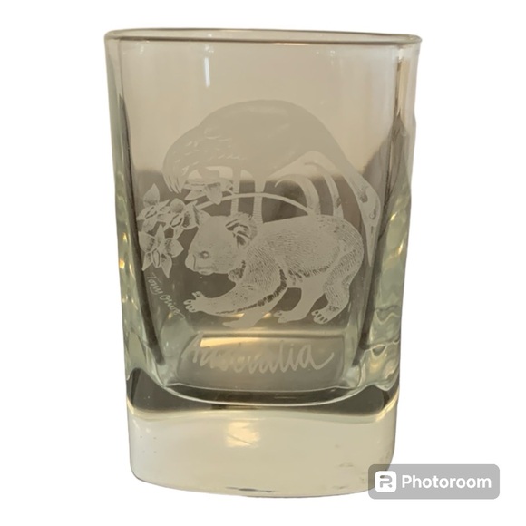 Vintage Australia Mini shot glass - Picture 1 of 7